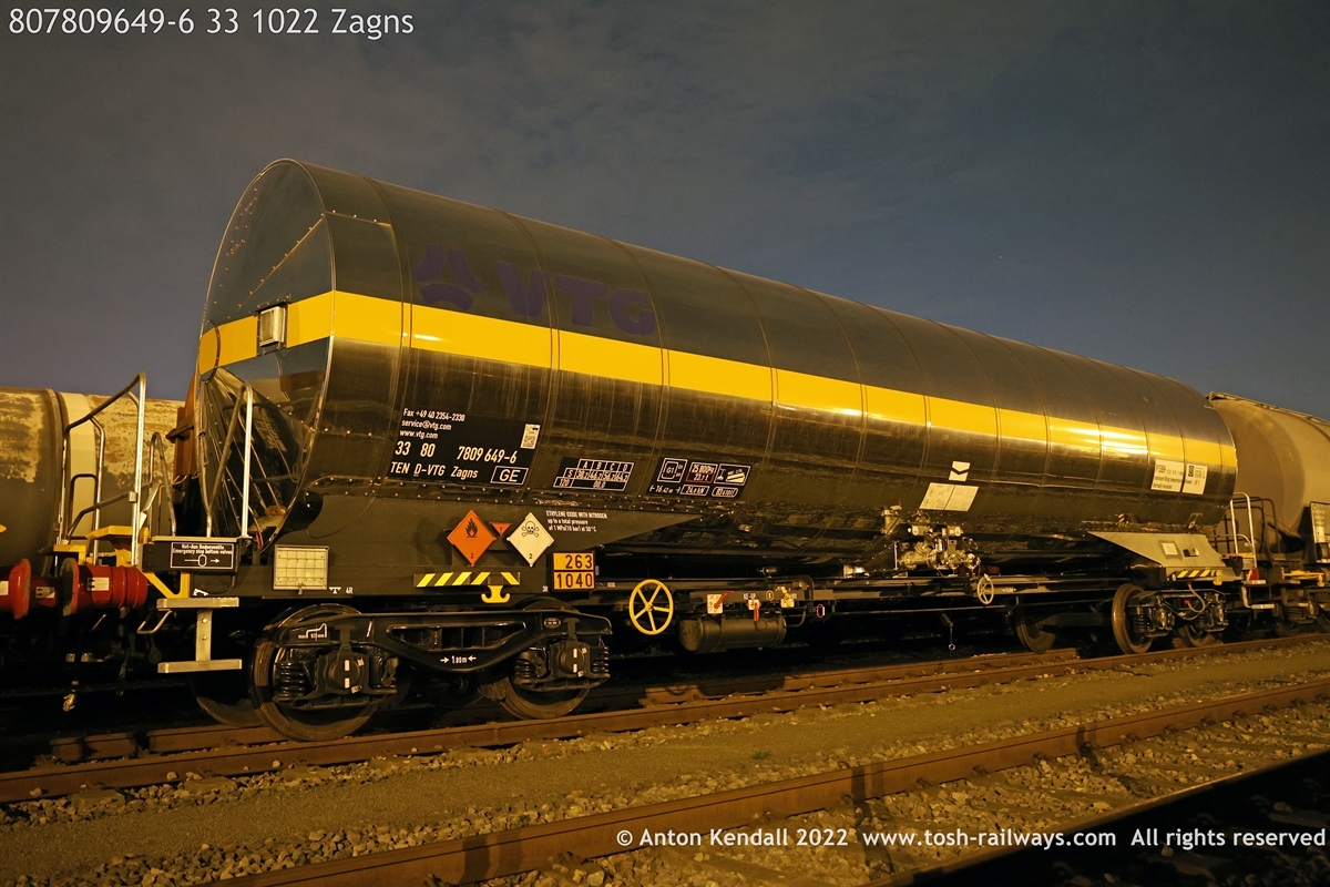 807809649-6_33 1022 Zagns.JPG
